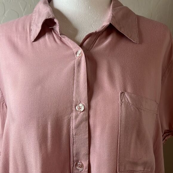 Pink Republic pink cuffed short sleeve button front top ties @ waist pocket SZ L - Picture 3 of 10